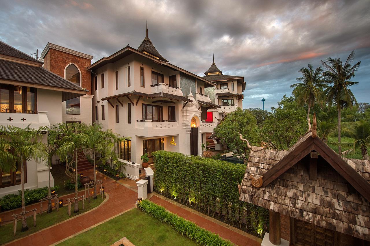 Shinnabhura Historic Boutique Hotel Phitsanulok Eksteriør bilde